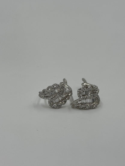 Crown Gleam Earrings